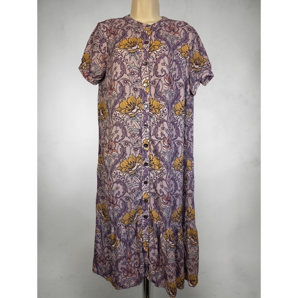 Wayward Fancies Dresses & Skirts - Wayward Fancies Dress Medium Purple Floral Button Down Knee‎ Length Short Sleeve